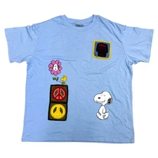 Peanuts “Keep On Smiling” Snoopy & Friends T-Shirt (XXL-19)