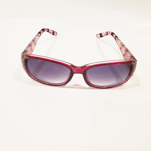  Revlon RVN 52 Womens Berry Floral Rectangle Sunglasses New!