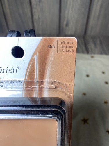 COVERGIRL Ultimate Finish Liquid Powder Make-up 455 SOFT HONEY .4 oz - Picture 3 of 8