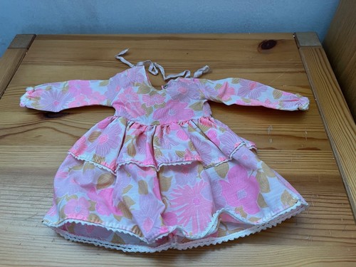 1970s Sheena doll with clothes and shoes - original box - Picture 2 of 7