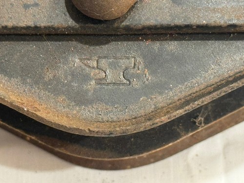 Vintage Double Iron Anvil #4 Pulley W/ A Hook * B120 - Picture 7 of 7