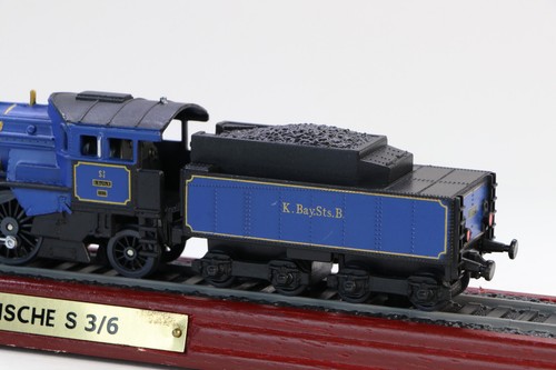 Atlas Editions Long Locomotive 904012 Bavarian S 3/6 Class 3673 On Wood Plinth - Picture 8 of 14