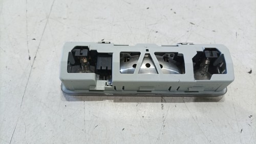 BMW E39 530I 2003 - DOME LIGHT ROOF LIGHT GRAY - Picture 4 of 8