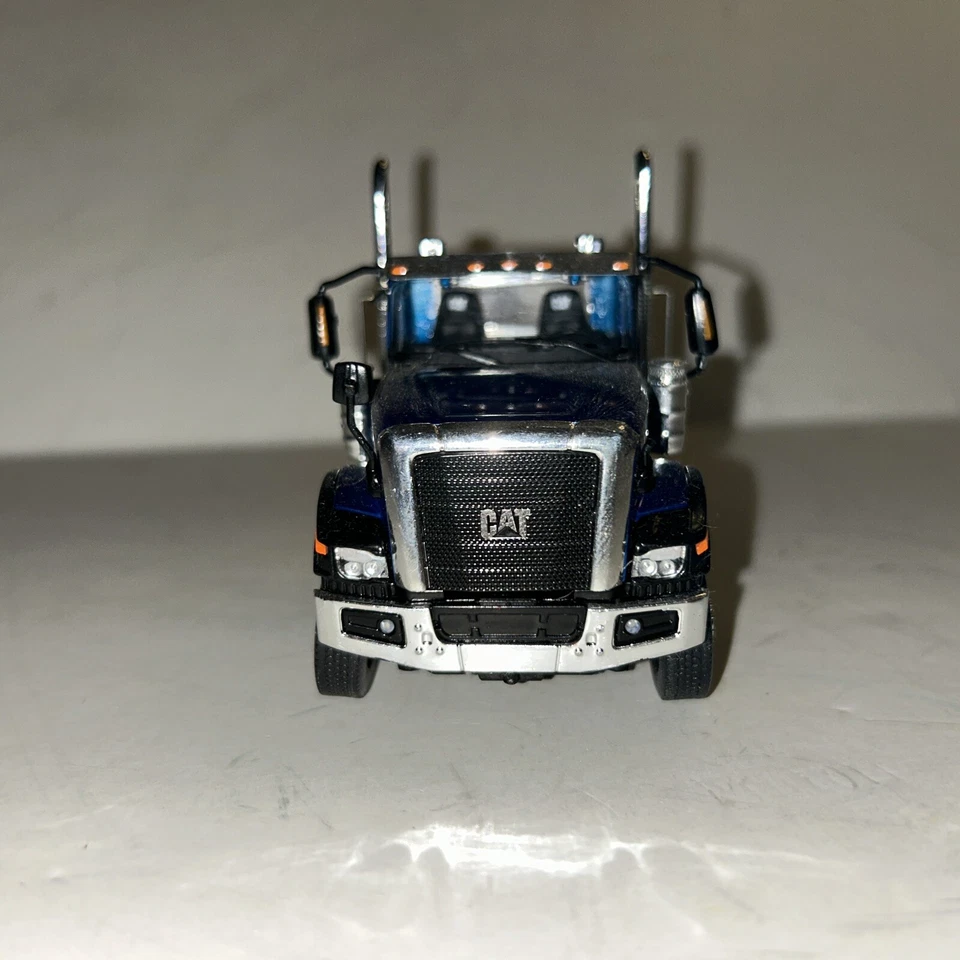 WSI Tonkin Caterpilllar CT680 Semi Tractor Truck Blue - Image 2 of 4