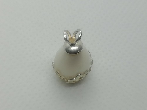 Hand Made Ladies Seashell Pearl Pendant (Chain not included) - Picture 3 of 12