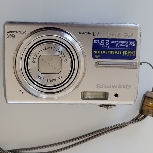 Olympus FE-240 7.1MP 5x Optical Zoom Digital Camera Battery No Charger or SDCard - Picture 3 of 6