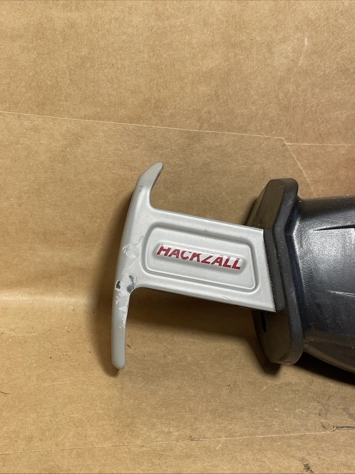 Sierra recíproca Milwaukee M12 HACKZALL apenas usada (solo herramienta) 2420-20 Foto 2 de 4