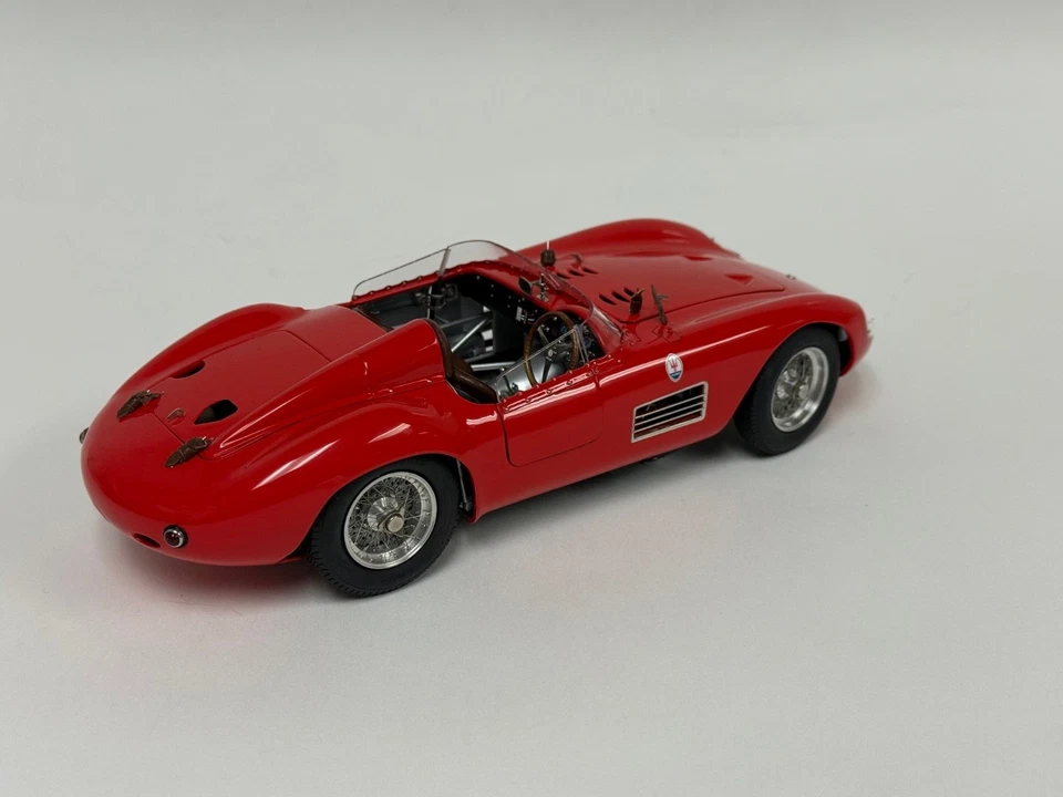 1/18 CMC Maserati 300 S from 1956 in Red Rennsportwagen   M-105  ABG038 - Image 3 of 4