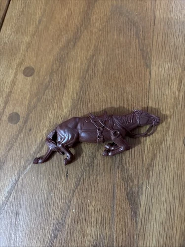 Marx original Blue and Gray playset dead horse in brown