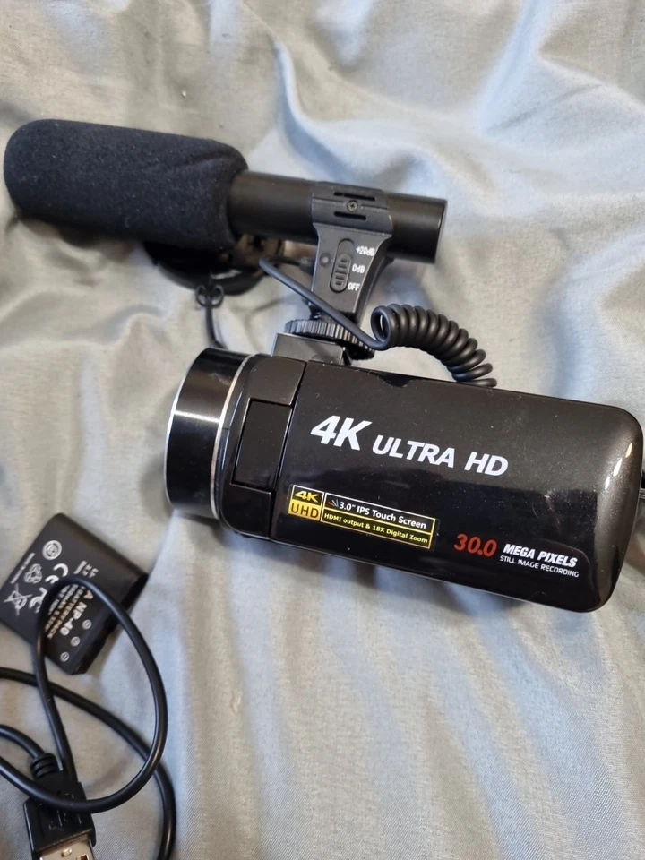 4k Camcorder With Microphone Uhd 30.0 Mega Pixels, Still Image Recording - Image 2 of 4