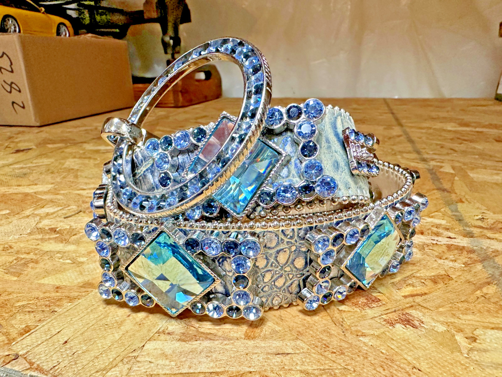 Beautiful B.B Simon Leather Belt with Rhinestone and Bling Design authentic image 9