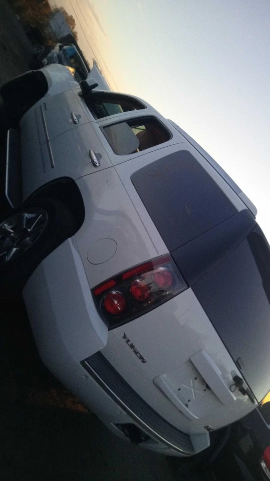 2014 GMC Yukon Right Rear Door White Good Condition 4DR SUV 369966 - Изображение 4 из 4