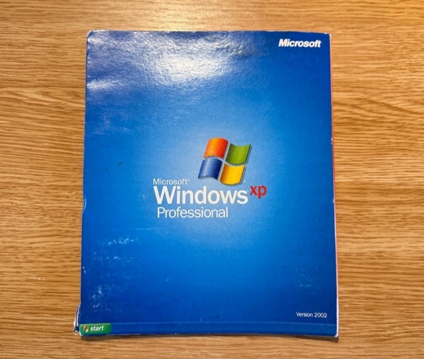 Microsoft Windows XP Professional Ultra Rare Full Retail version ...