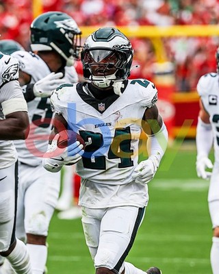 Andrew Mukuba Game Day Portrait Philadelphia Eagles 8x10 NFL Football Photo