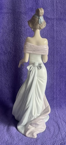 Lladro 6366 SUMMER INFATUATION original box VERANO Figurine Porcelain Retired - Picture 3 of 10