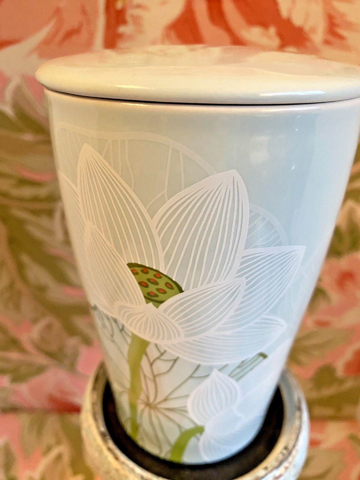 TEA FORTE LOTUS FLOWER TALL MUG WITH LID PORCELAIN