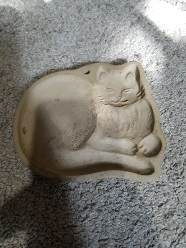 Sleeping Cat Brown Bag Cookie Art mold Hill Design 1992 - Picture 1 of 2