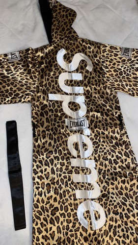 Supreme Everlast Satin Hooded Boxing Robe Size S - Picture 5 of 7