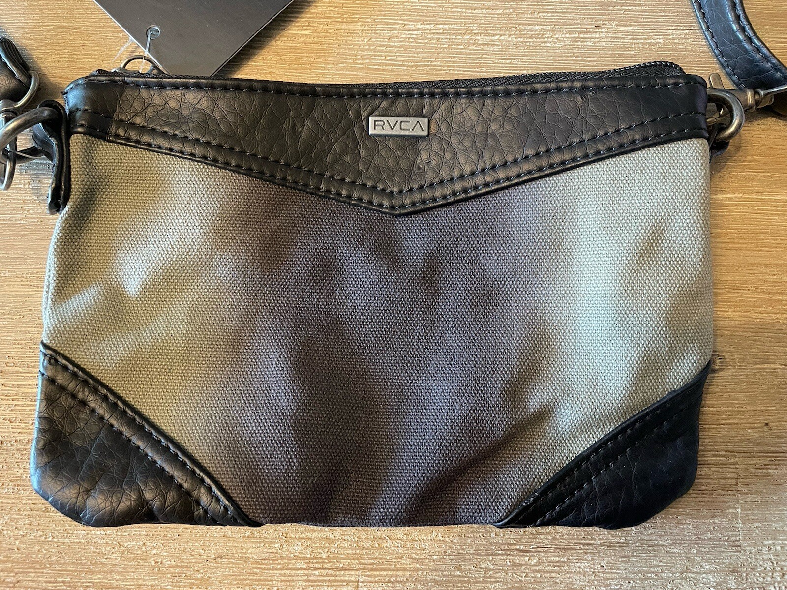 Picture 2 of 9