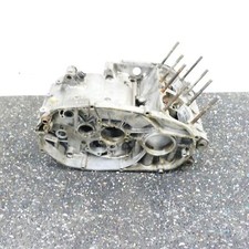 Yamaha RD 250 352 Engine Cases Gearbox Motor Hull Crankshaft Housing 63399