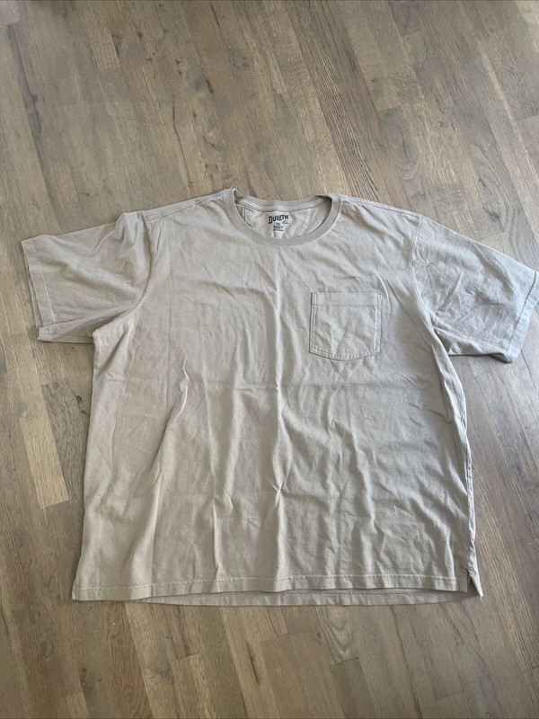 Duluth trading Co. men’s 3XL  Tshirt Tan Brown. Front pocket. Excellent Shape!