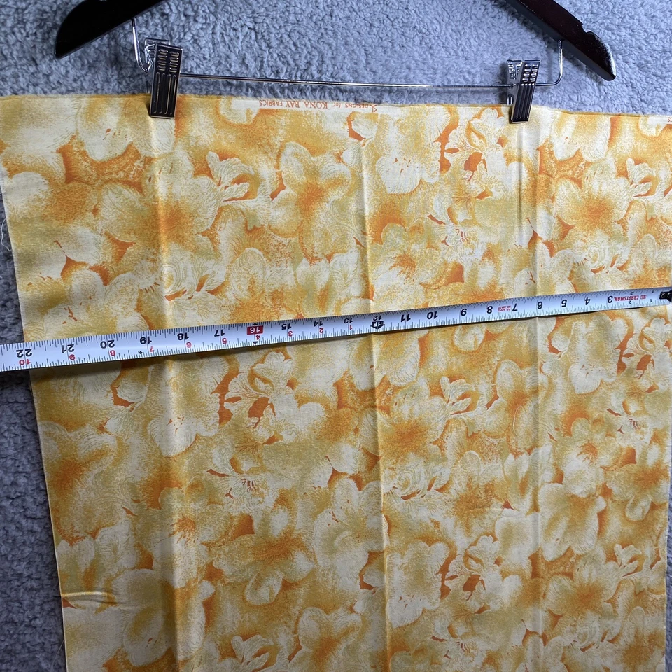Tecido vintage de 1/2 jarda designs SL para Kona Bay amarelo floral havaiano - Imagem 4 de 4