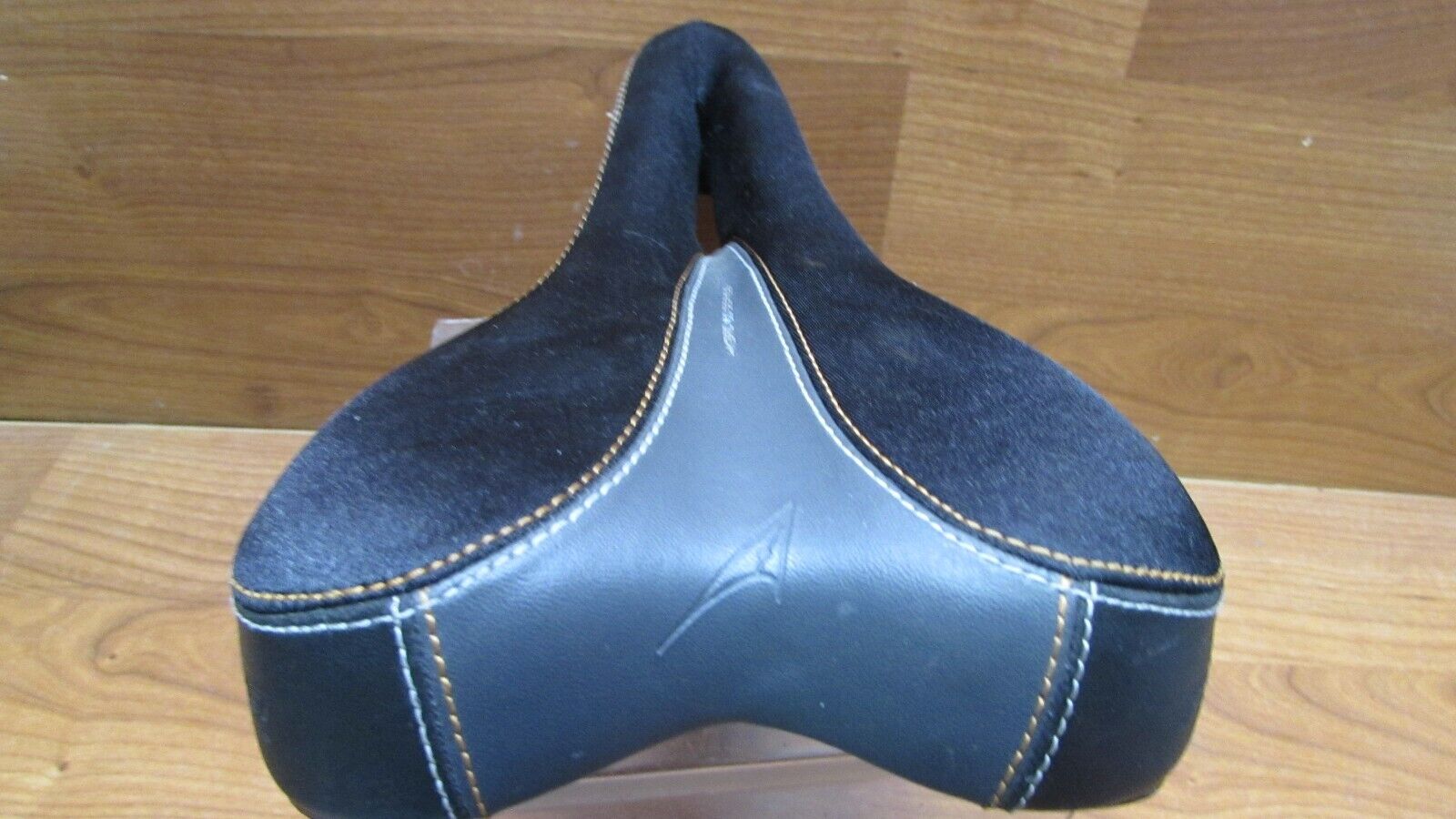 Picture 4 of 5