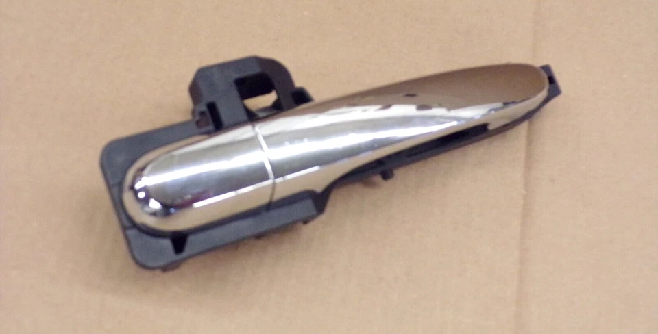 Manija de puerta Kia Sorento 2011 (delantera del pasajero) 2011-2013 Foto 2 de 3