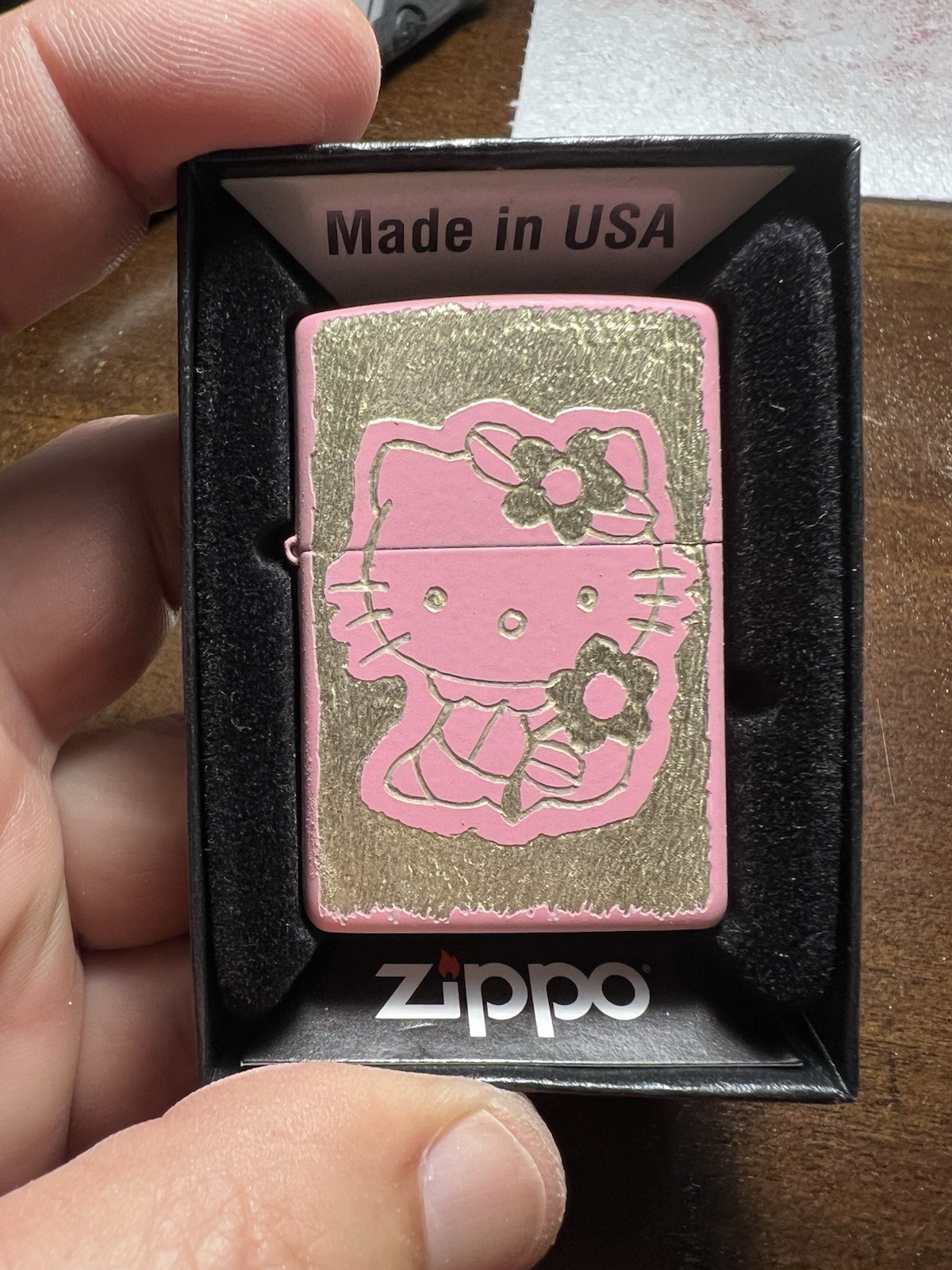 1-hello Kitty Logo With Flowers On A Pink Zippo Lighter