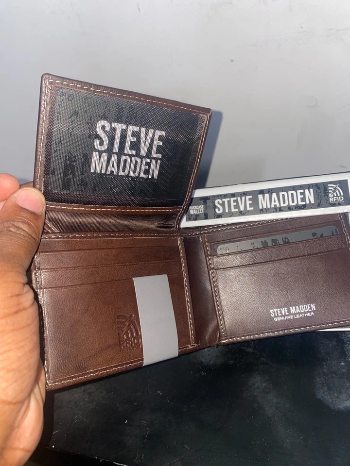 Steve Madden Men's Bi - Fold Brown Leather Wallet With Back ID RFID S2T221/SD23 - Image 3 of 4