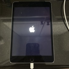 Apple iPad Mini 4  A1550 Space Grey broken