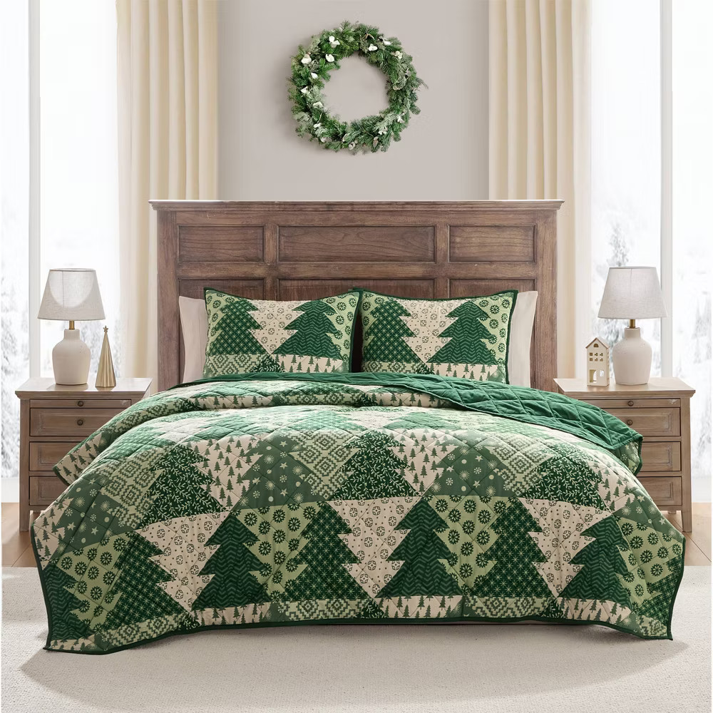 Hallmark King Flannel Tree Print Quilts Green