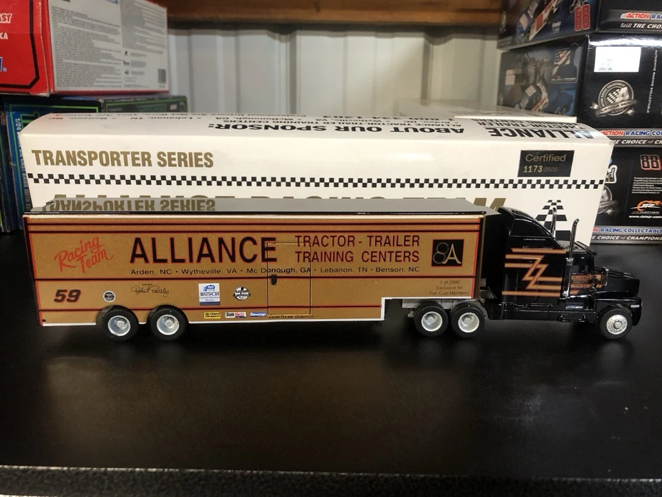 Camión transportador semi diecast Robert Pressley 1992 Alliance Racing Nascar 1/64 Foto 3 de 4