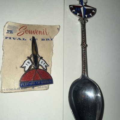 Festival of Britain 1951 Skylon Struktur & Pavillon Form Pin Anstecker & Löffel 