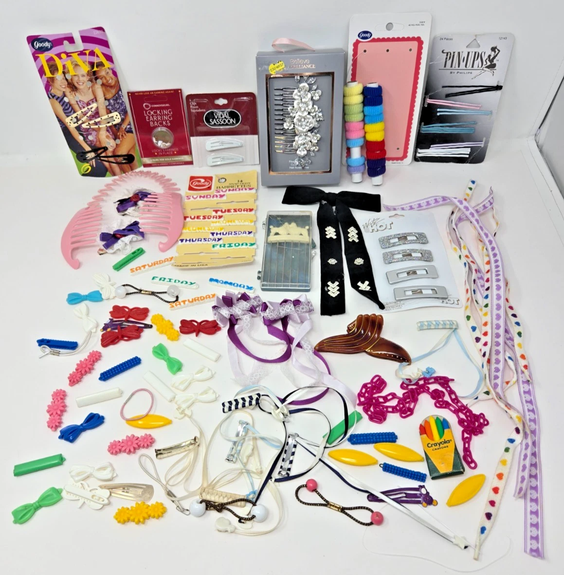 Lot Of Vintage Hair Accessories from the 1980s-1990s NOS Packaging 15+ packs Vintage Headbands Hair Barrettes Clips Ponytail Lot 80s 90s  main image 2