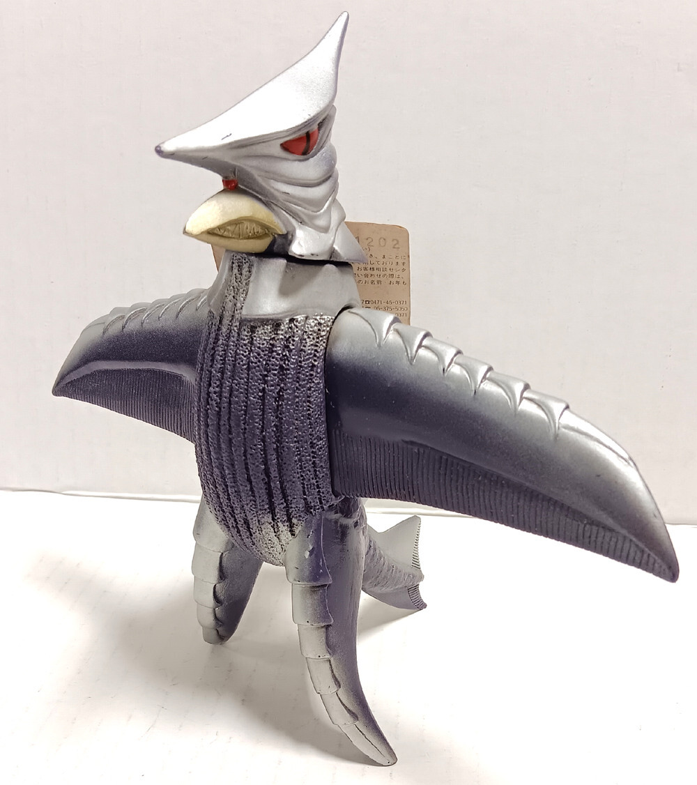 ZIGRA (GAMERA) BANDAI VINYL KAIJU FIGURE WITH TAG 1992 | eBay ZIGRA (GAMERA) BANDAI VINYL KAIJU FIGURE WITH TAG 1992 | eBay
