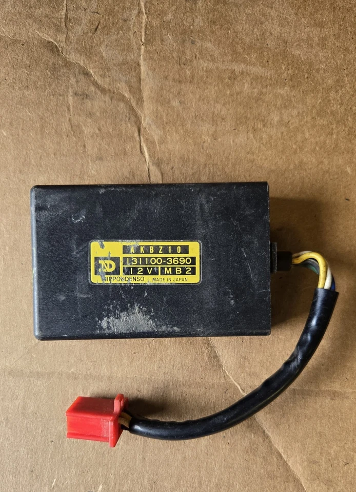 OEM HONDA VF700 / VF750 INTERCEPTOR/SABRE/MAGNA 1984-1985 CDI 30400-MB1-871 - Image 2 of 4