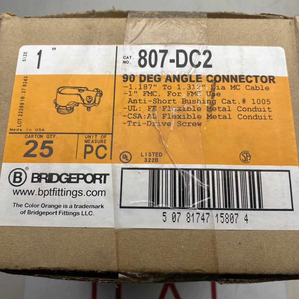 Conector flexible Bridgeport 807-DC2 (caja de 25) 1” 90 grados Foto 2 de 2