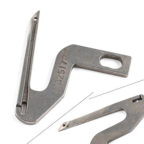 Set Coltelli Superiore E Inferiore Per Taglia E Cuci - Compatibile Con Juki MO-103/104/134 E Bernette MO203/MO204 (B4108-352-00D + A4113-102-000)