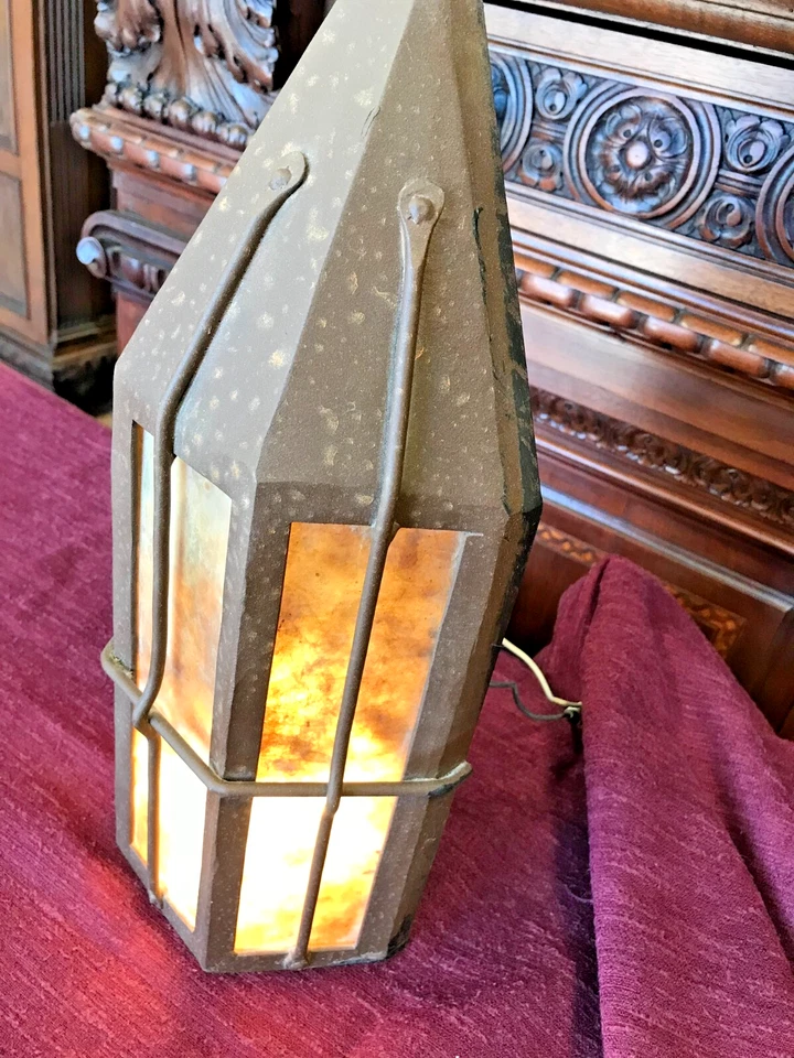 MICA LAMP CO Craftsman STORYBOOK  TAVERN SCONCE LIGHT #SB43 Flush Wall Mount - Image 3 of 4