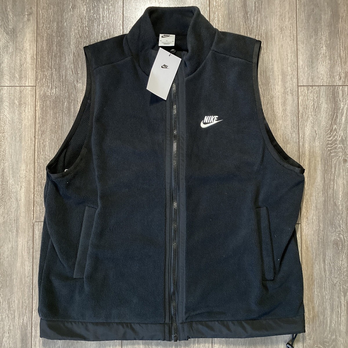 nike club vest