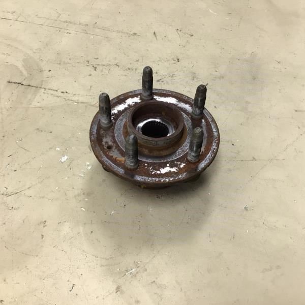 2008 Cadillac CTS Wheel Bearing And Hub Assembly In Canada - Foto 8