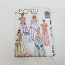 Vintage McCalls 4677 Sewing Pattern Princess Train Wedding Dress sz 6-8-10 Bride