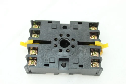 Omron P2CF-08