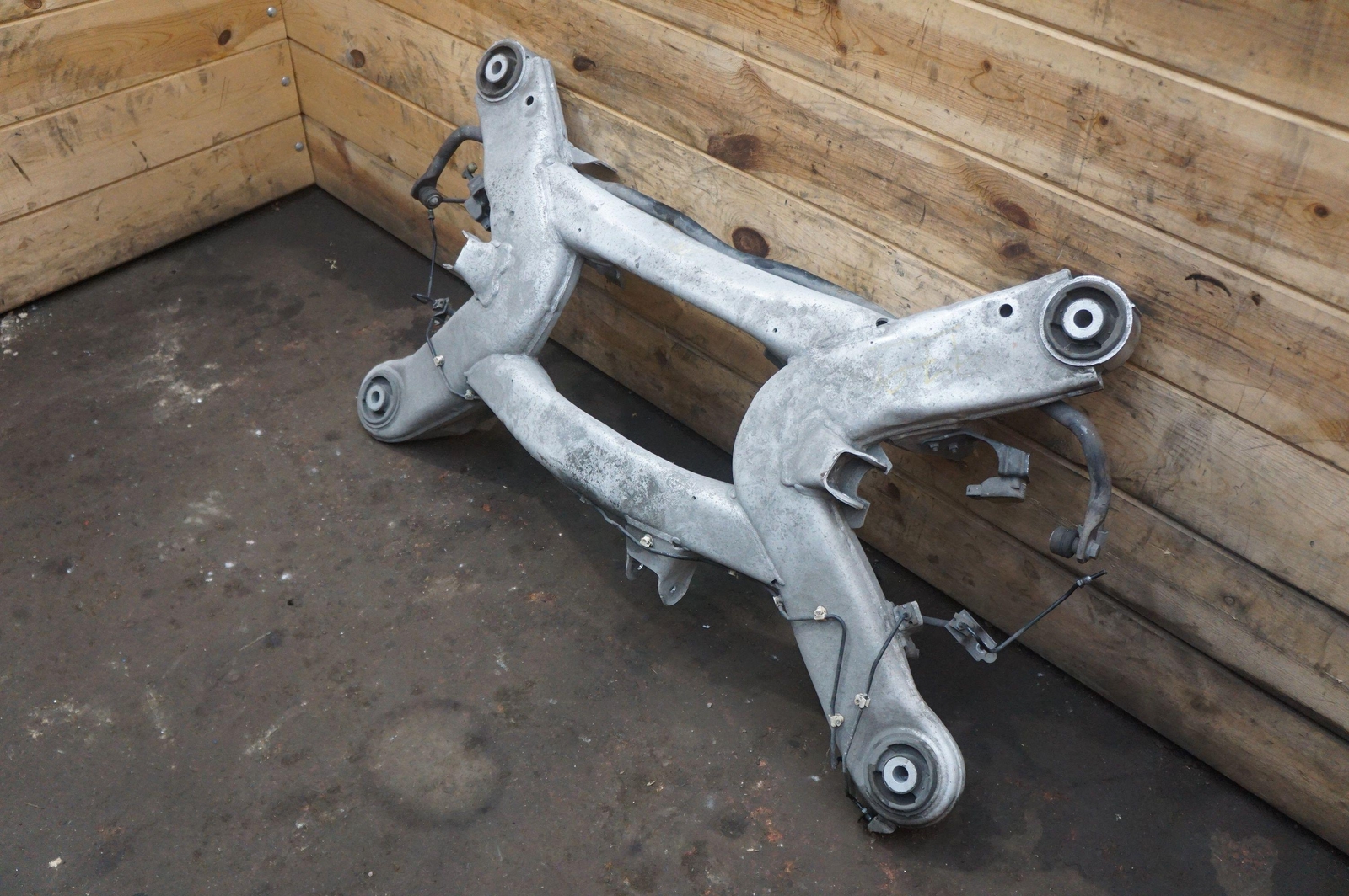 Rear Subframe Undercarriage OEM 3W5505235 Bentley Continental Gt Flying Spur 06