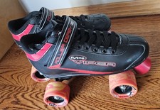 Patines cuádruples M4 Viper Roller Derby - Ruedas Twister Sure Grip (talla 7)