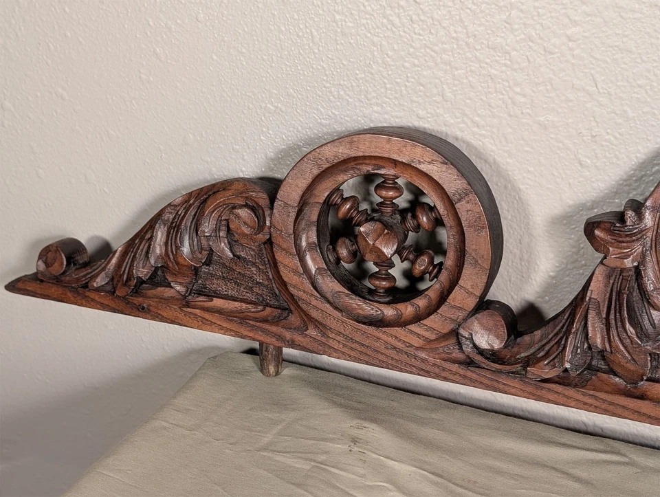 French Breton/Brittany Antique Carved Chestnut Wood Pediment Crest Crown - Image 4 of 4
