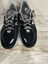 New Balance 990v4 Made in USA Men's Low Top Lace Up Sneakers Black Gray White