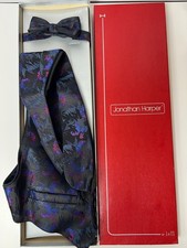 Jonathan Harper Formalna kamizelka Zestaw Kamizelka smokingowa i muszka Fioletowa rozmiar Med Retro Y2K