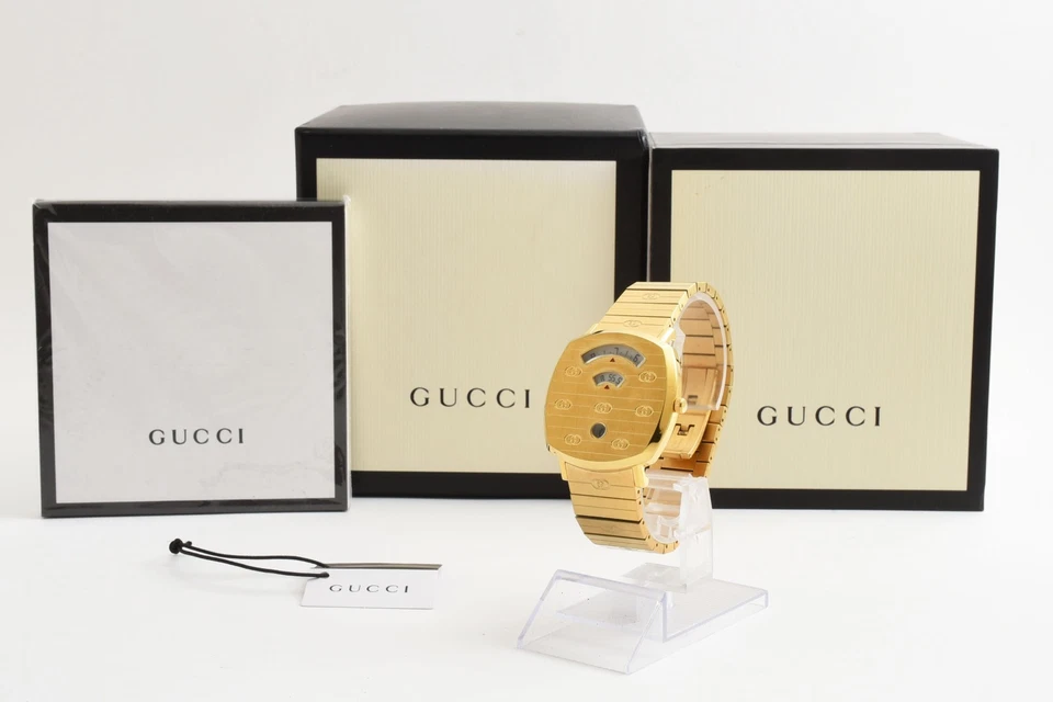 Reloj de cuarzo dorado para hombre JAPÓN sin usar [EXCELENTE COMO NUEVO con caja] GUCCI Grip 157.4 YA157403 Foto 4 de 4
